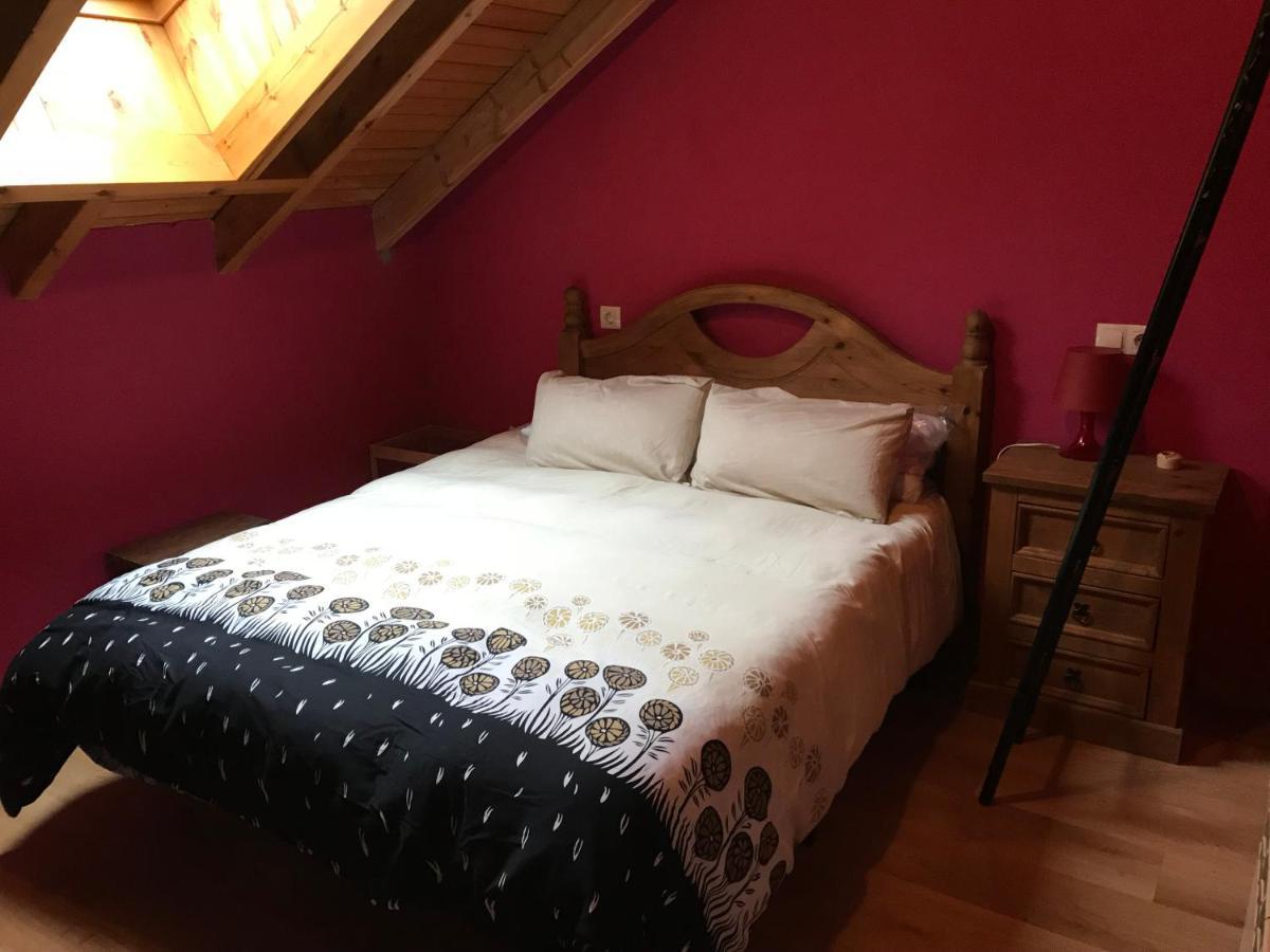 Alojamientos Casa San Habitaciones Бесанде Экстерьер фото