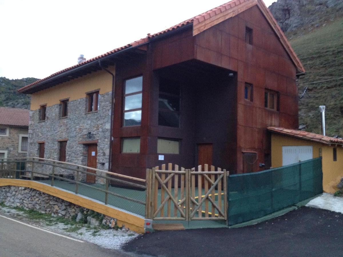 Alojamientos Casa San Habitaciones Бесанде Экстерьер фото